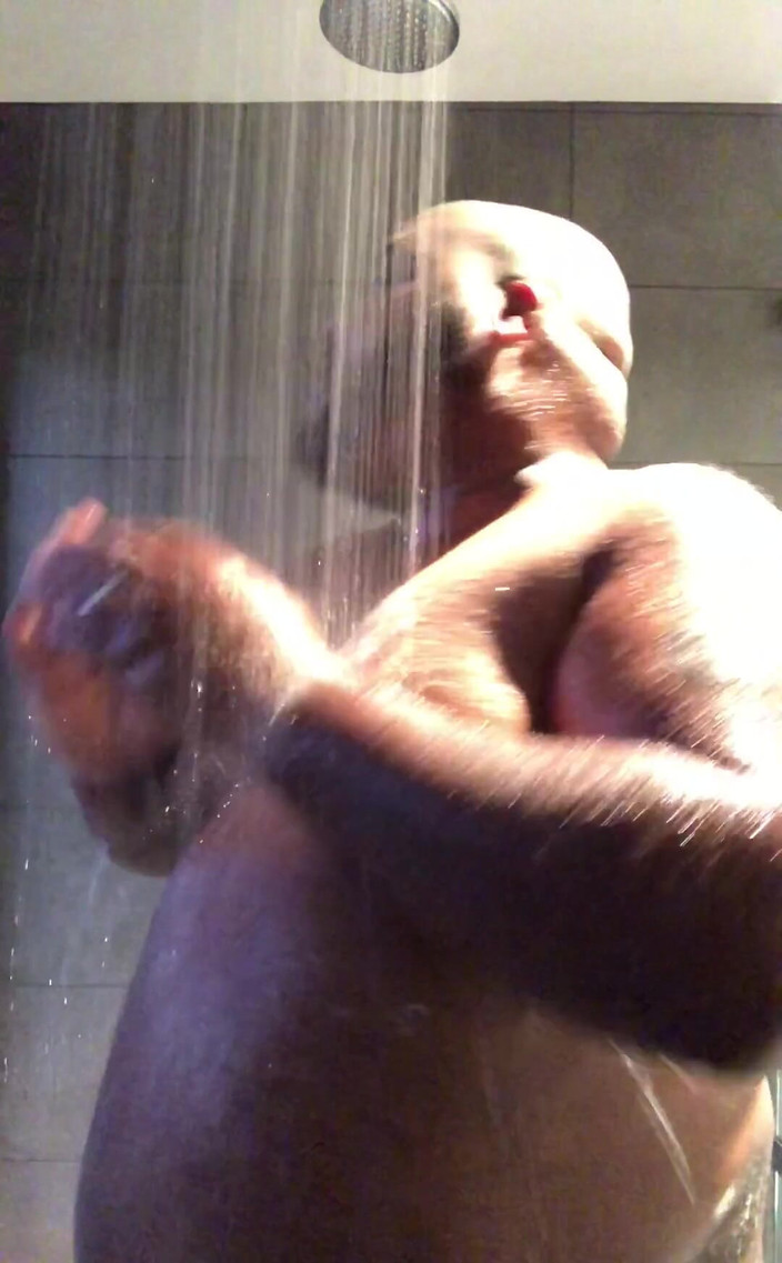 Blkhole420: 短视频，但我只是意识到我从来没有发布过这个视频的更宽版本