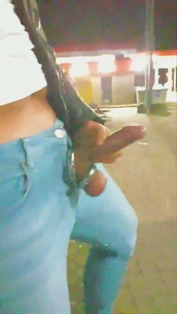 Slutboyben: 주유소에서 노출된 걸레보이벤 Cam4