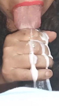 मुँह में वीर्य हाथों से चुदाई और लंड चुसाई वायरल वीडियो भारतीय xxx