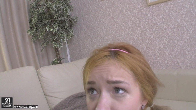 21 Sextury: 21Sextury - Kiras stygga anal nöjen