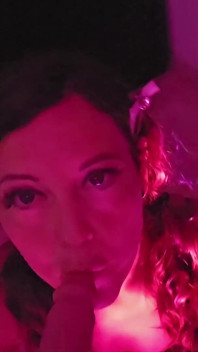 Stepsis Seduce You in the Party