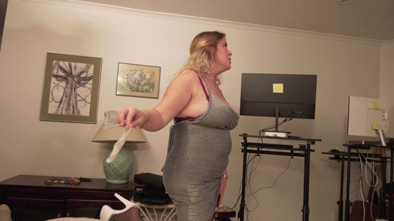Erin Electra: Stepmom teaches stepson how to use a condom