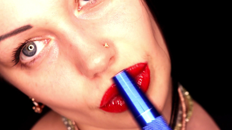 Goddess Misha Goldy: 4K Applying lip gloss &amp; smoking &amp; spit fetish