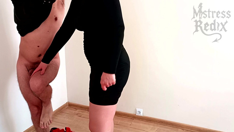 Mistress Redix: Mučení koulí v poutech