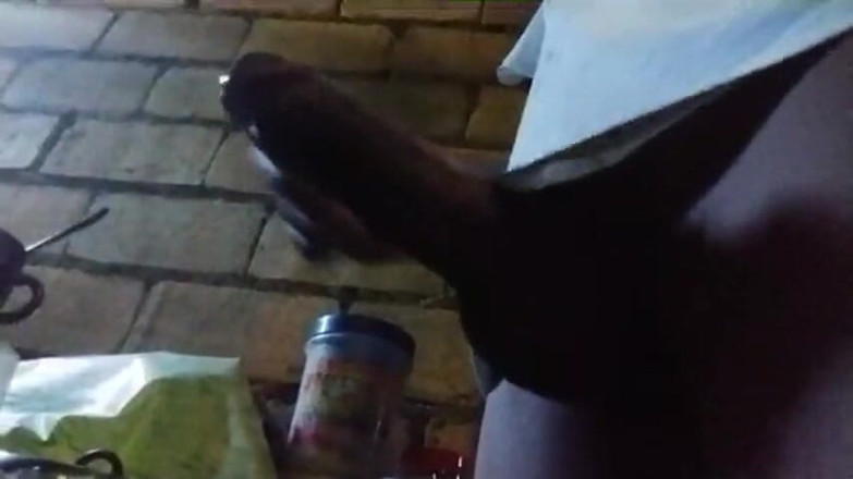 Naugthyboy: Jinakol titten beim kaffee haben (heißes spielt schwarzen schwanz)