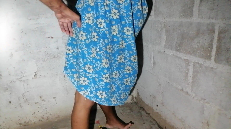 Sweety In Bed: 벽에 있는 동안 전 남편과 섹스하는 임신한 마누라 남편