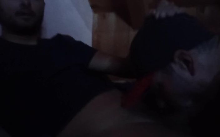 Justin hoodwar: Boqueteira hetero