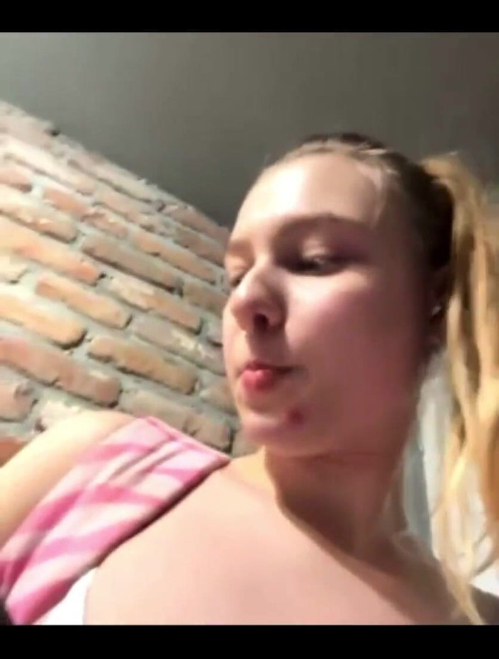 JuiceLussie: I Fucked the First Trainer I Saw at the Gym
