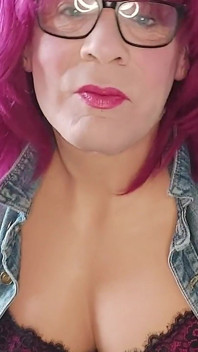 Hiya transvestã¤ttin