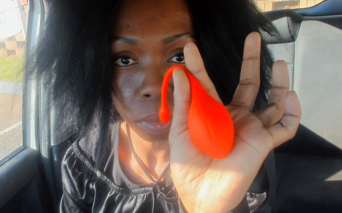 AnalEbony: Outdoor Play with My Lili Vibrator