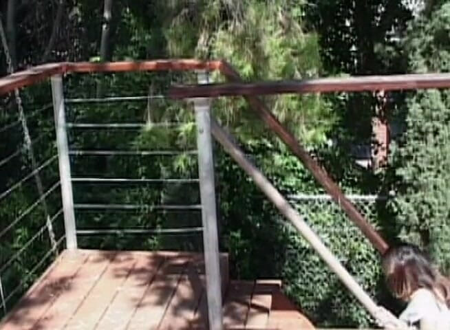 Real Swingers: Two gorgeous chicks get pleased outdoors