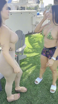 Horny Best Friends Scissoring After Outdoor Workout Session