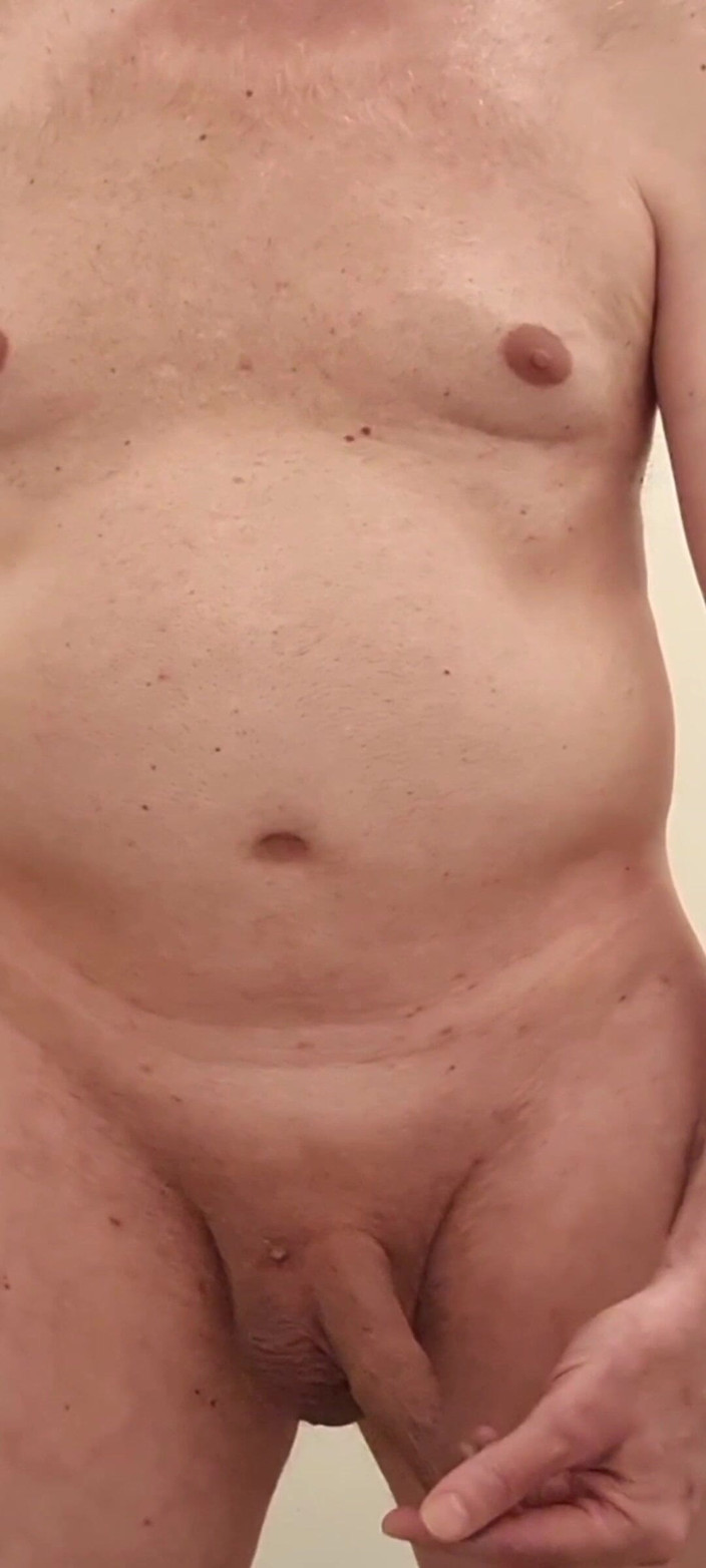 Lexistarr: मैं! मेरे छोटे लिंग के साथ झूलते हुए