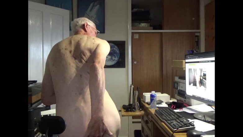 bigears: Arată Cele mai importante, dar dop, minge-greutate și ejaculare