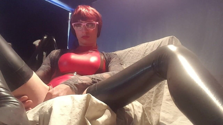 Linn: Me Playing and Wishing That Someone Was Here to Fuck...