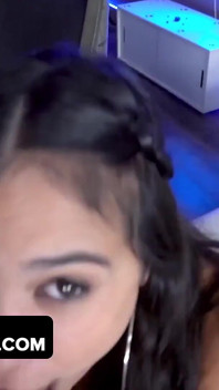 Dadcrush - Beautiful Virgin Stepdaughter Swallows Stepdaddy’s Load and Gets Fucked Like a Slut