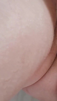 Bikin aku sange gara-gara kepergok ngentot di supermarket! Ini sangat panas!