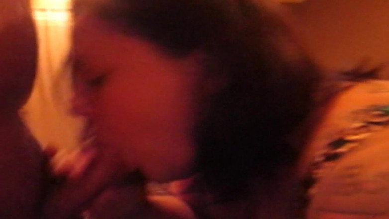 Sexy Amateurz: POV blowjob action with tattooed brunette