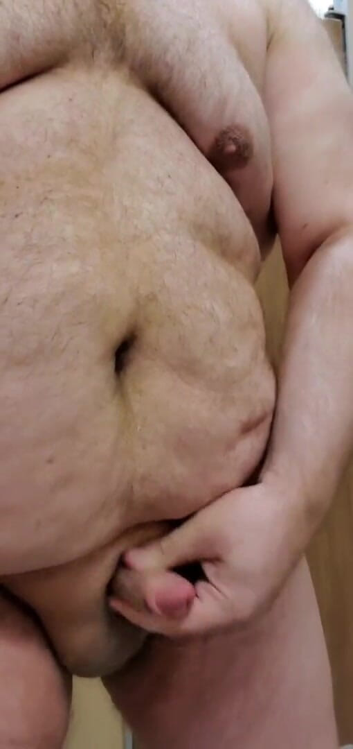 Danzilla White: Un altro video di me che mi masturbo nel camerino...