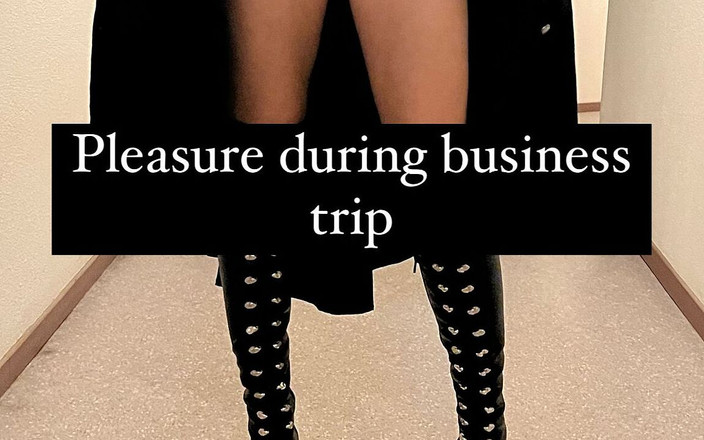 Lety Howl: POV pána šukání obličeje Lety Howl tvrdá drsná kundička a anální šukání...