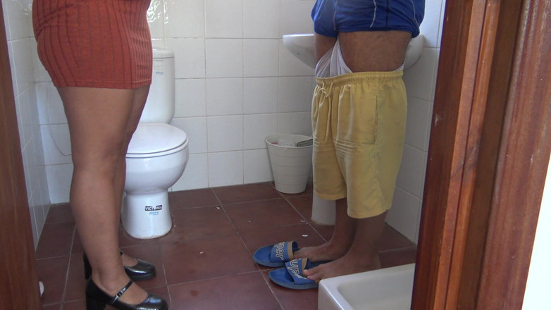 Stepmom Susan: Tabu-stiefmutter sagt stiefsohn, vor ihr zu pissen und seinen schmutzigen...