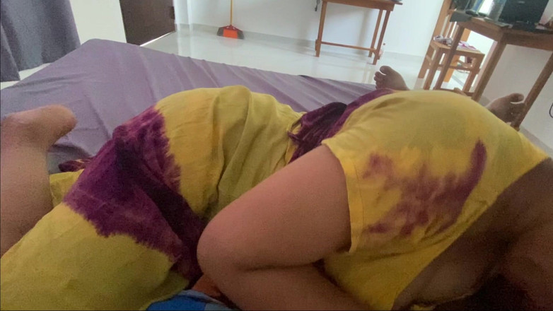 Arabicqueen: Tamilische tante, romantik mit hanadsome kerl