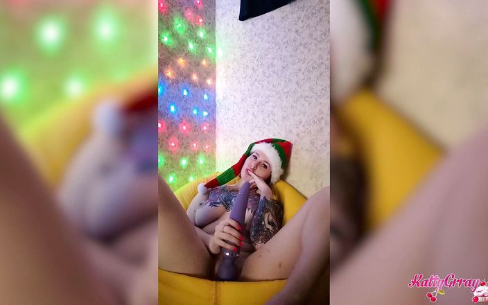 Katty Grray: Sexy babe sensual masturbate pussy vibrator at Christmas