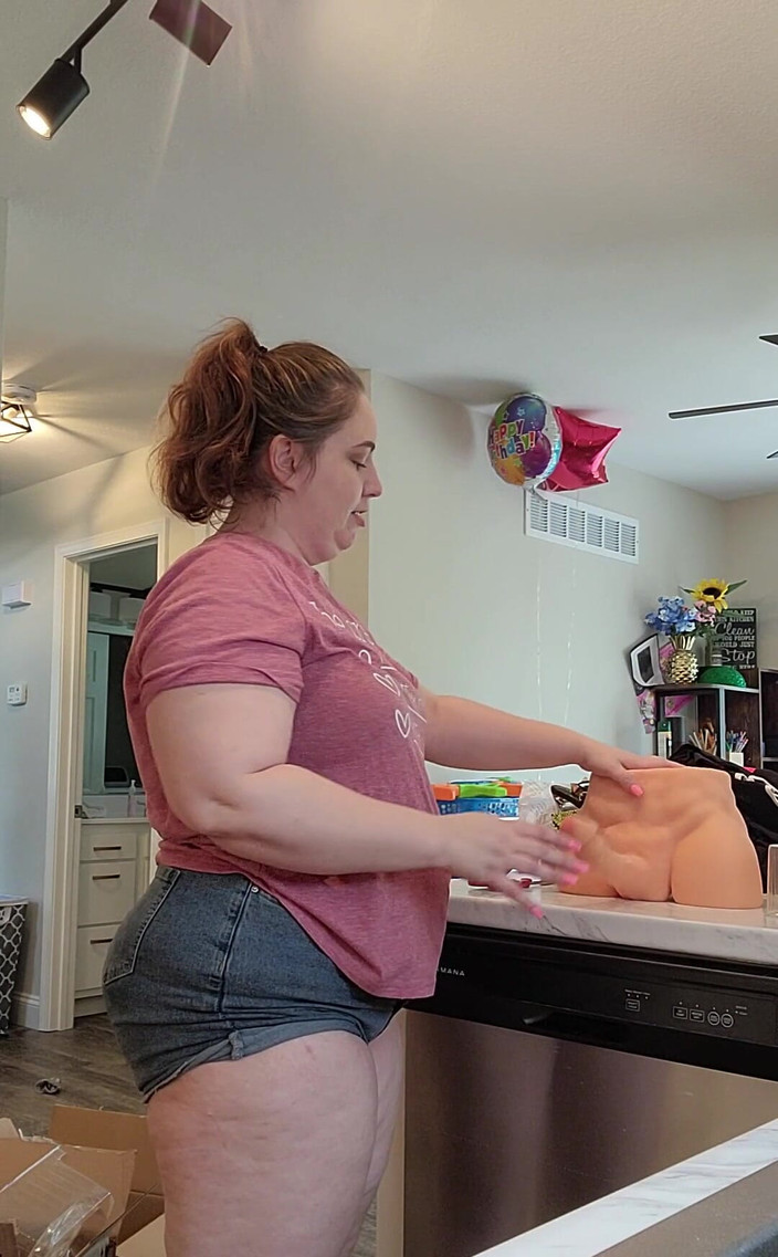 KinkyKatie: Дуже дякую, хлопці! Я тебе кохаю!