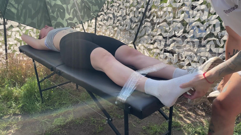 HotPrincessUA: Taped i łaskocze na Pikniku: Ticklers Total Control