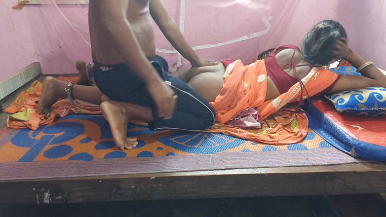 Sobha rani: 与美丽的继母继子的最佳色情性爱！Real Webseries