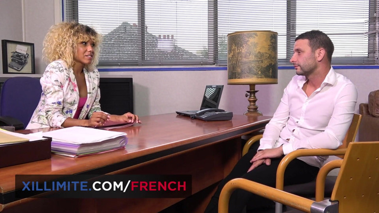 French girls at work: Perfect ass French metisse Rose Valerie