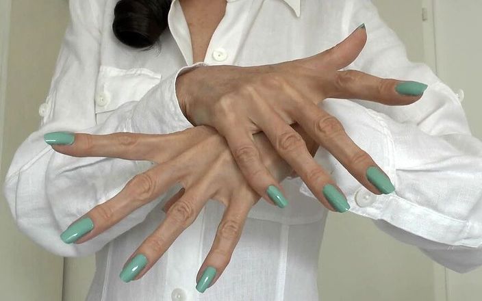 Lady Victoria Valente: Hand Fetish JOI Clip - Blue Long Natural Fingernails