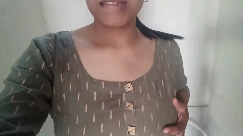 FantacyCouple: I hemlighet tittade på nygifta svägerska kissa