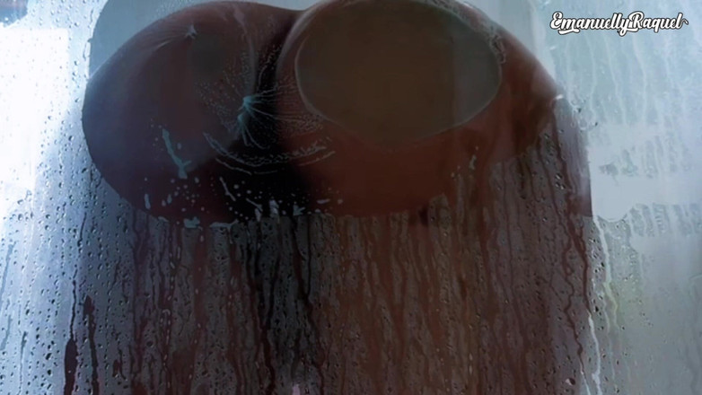 Emanuelly Raquel: Koupání v Dotoso