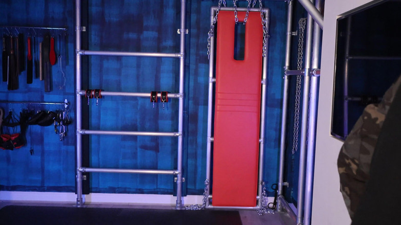 TomBakerBDSM: Pov Tom Baker - Mengambil Setiap Titisan Kencing Saya (4K)