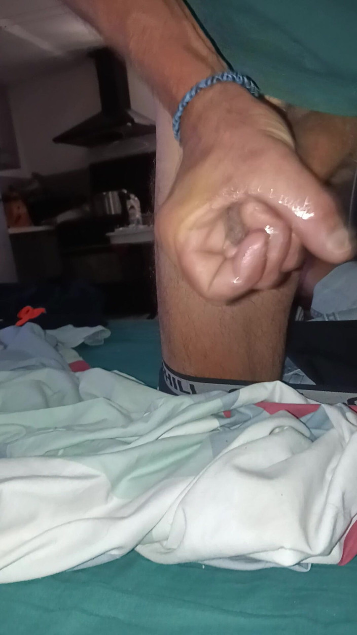 Faf: Surprise Masturbation Before Naptime