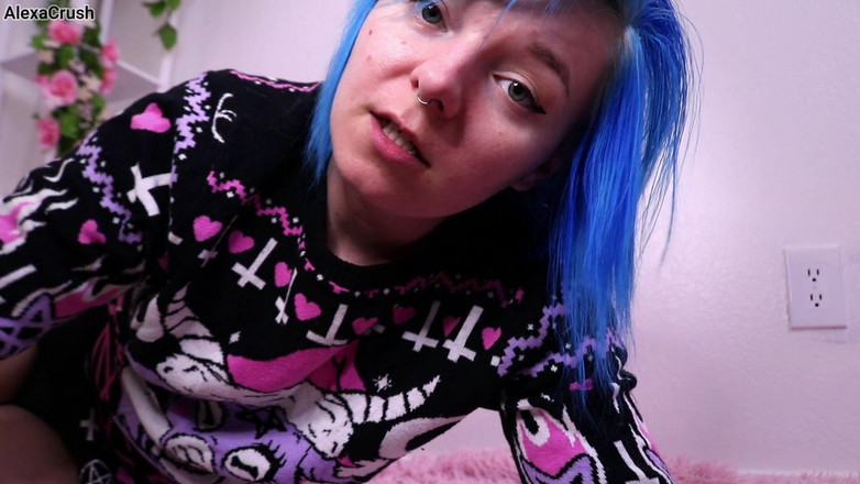 AlexaCrush: Iubita geloasă îți oferă un ajutor