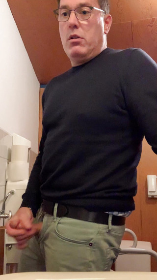 TJenner: Horny I Jerk-off in the Toilet, Cum in My Palm...