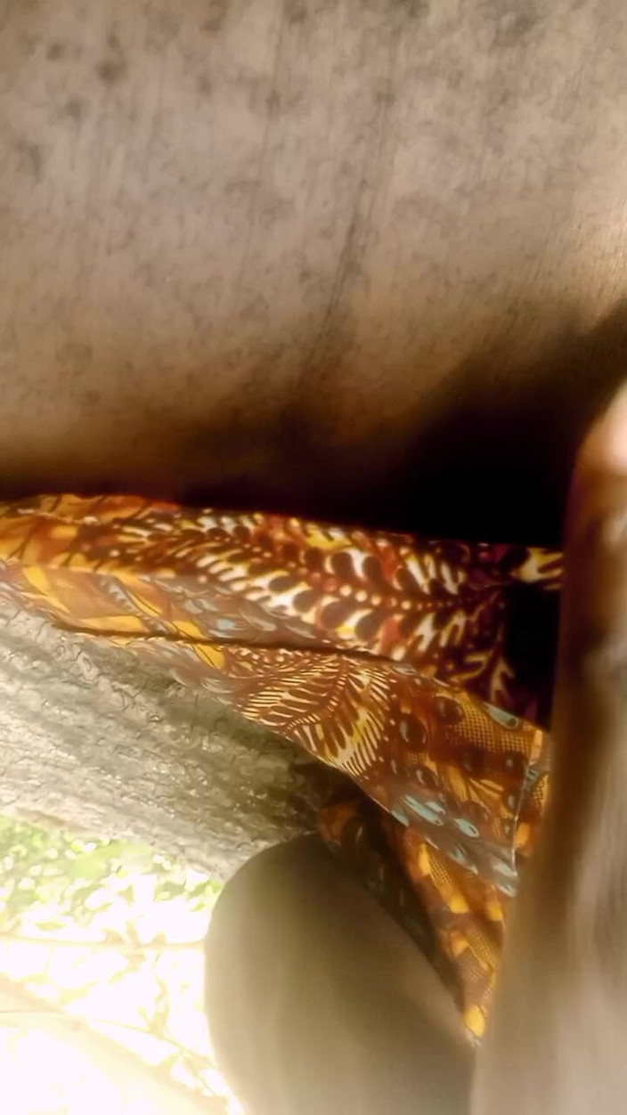 Judith xxx: Masturbating