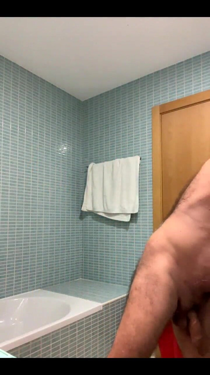 Daddybearvlc: Stream Začal na 23.02.2024 11:04 Čas sprchy