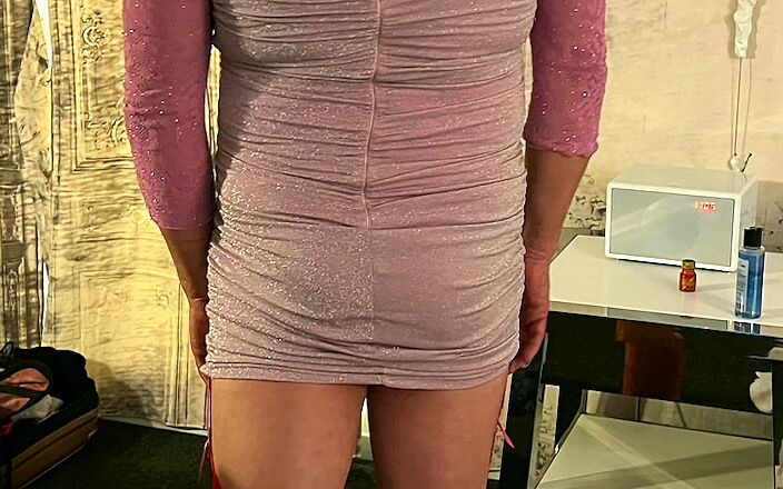 Jasmine Sub: Musíš být ošukána tvrdým a surovým gangbang velkým černým pérem