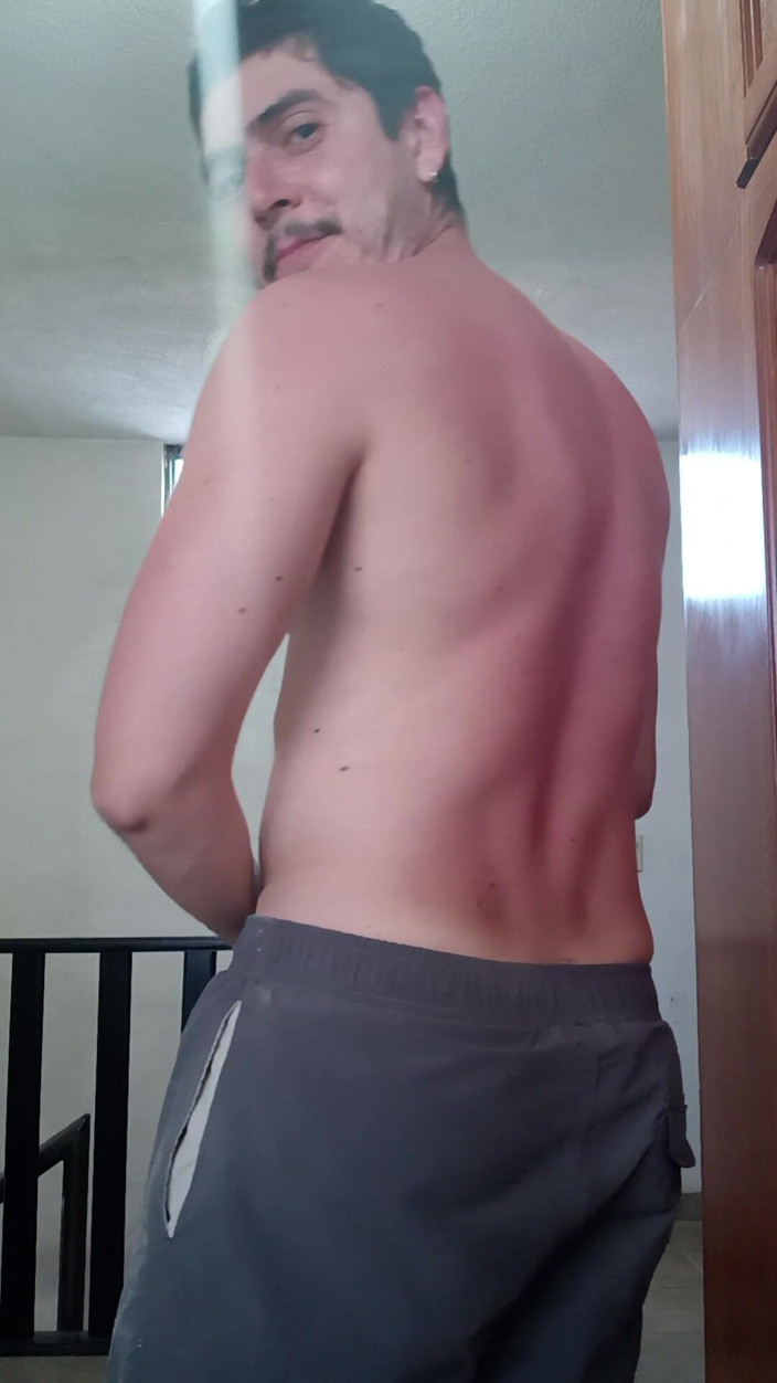 Tabasco Jake: Handsome Naked Man Showing off Sun Hot Body