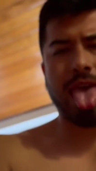 Üvey Kız Kardeşimle Evde Yalnız Olduğum Ve İlk Amatör Porno Videomuzu Çektiğimiz Gün