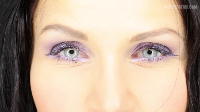 Lady Mesmeratrix Official: Dont open your eyes