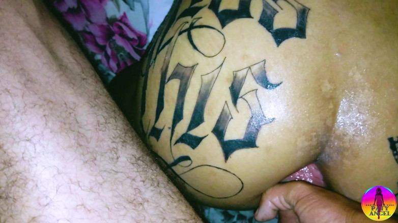 Paty Angel: L'artista tatuato ha assistito il cliente Nick e ha regalato...