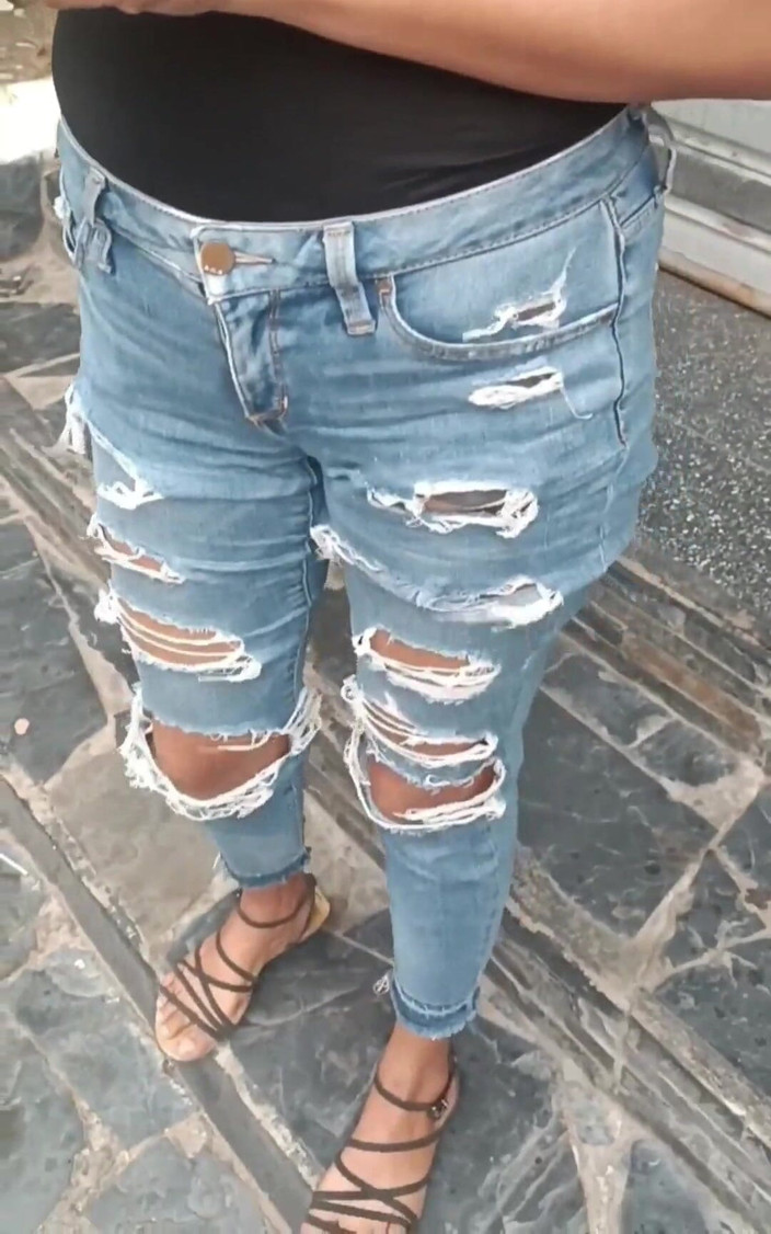 Karely Ruiz: Dupla gozada para a buceta molhada de um estranho do...