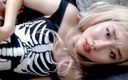 LustFeed: Perfektní asijská teenagerka Sophie Hara šuká ve své růžové paruce a...