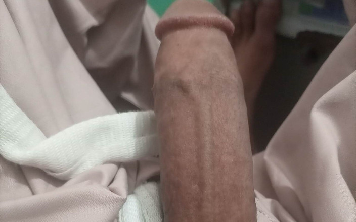 Mydick8inch: Jsem sexuální pracovnice, můj čůrák má 8 palců.