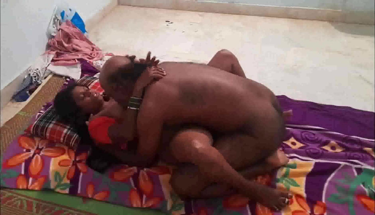 Desi palace: Hot south Indian sex