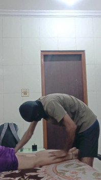 Took Didi to the Hotel and Gave Her a Massage, Then Hot Body Nehari